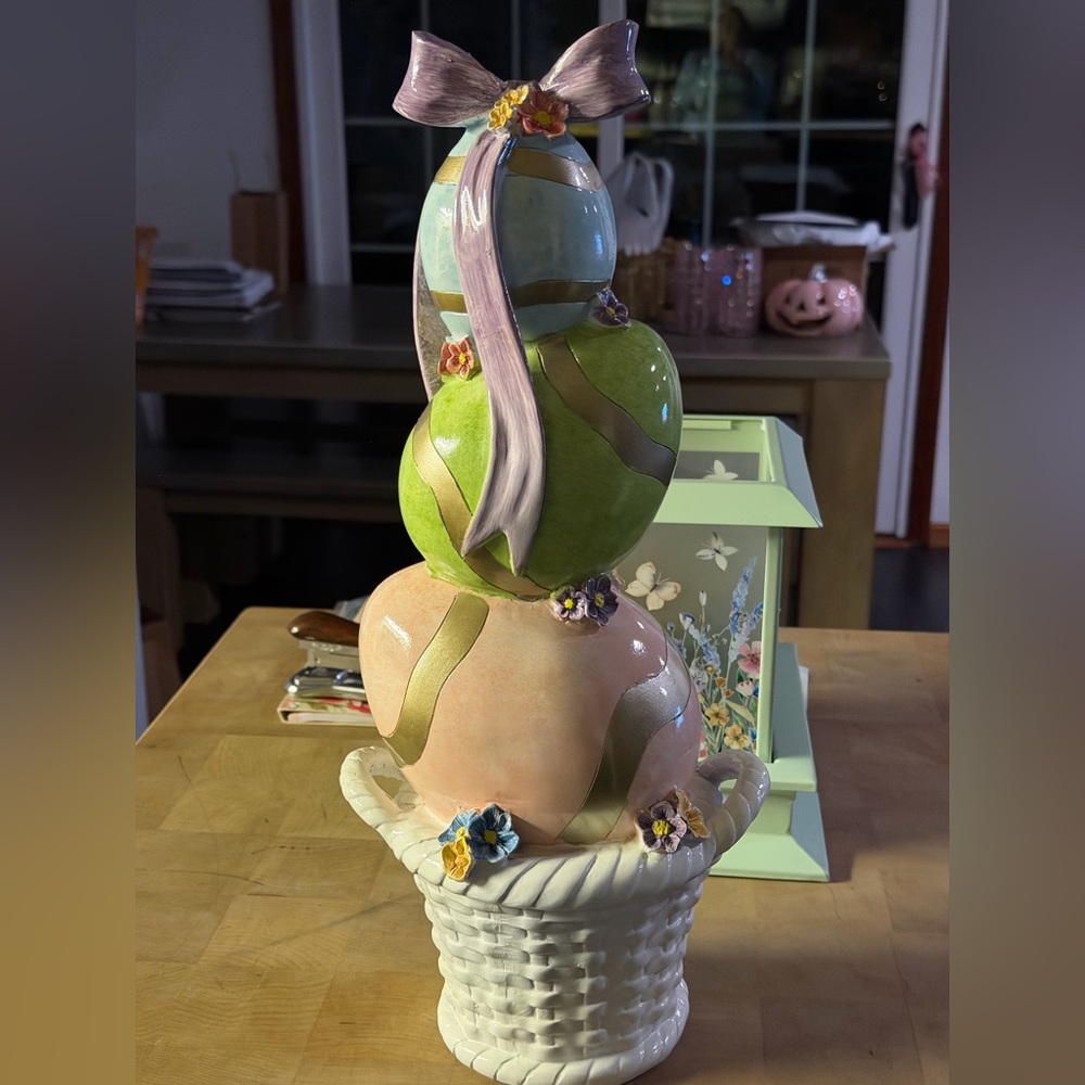 18.5” Egg Tree in Basket with Bow by Valerie Parr Hill